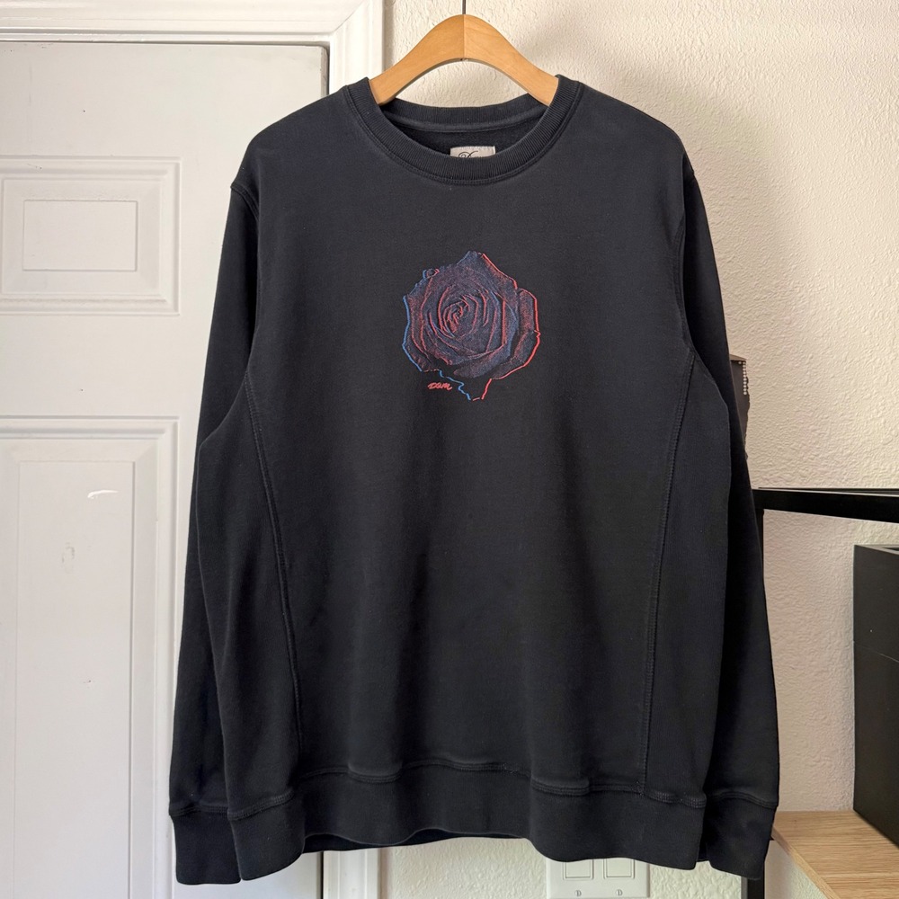 DGM black crew neck cotton rose floral graphic long sleeve pullover sweater